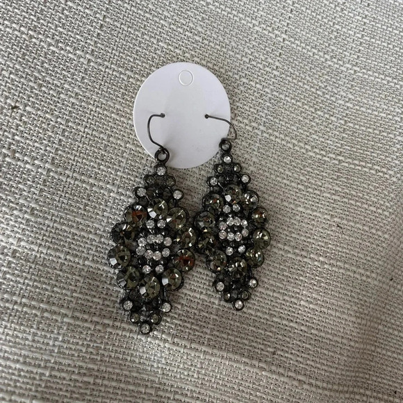 COPY - Womens Diana Warner Studded Sirowsky Earrings - Picture 1 of 2